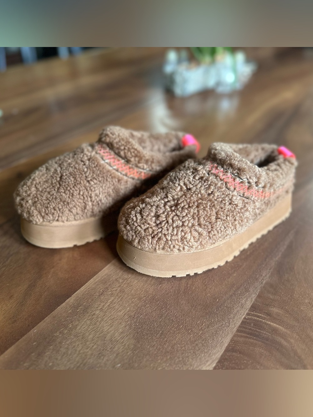 UGG Tazz Heritage Braid Slipper
